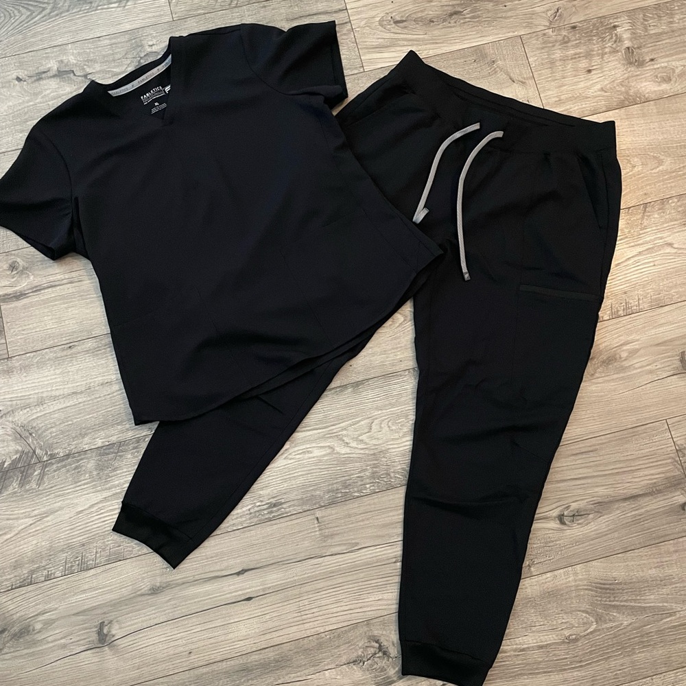 Scrub Set